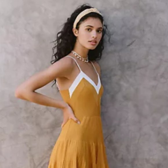 Eva Franco Dresses & Skirts - Eva Franco Anthropologie Jolie Yellow Tiered Knit Mini Dress